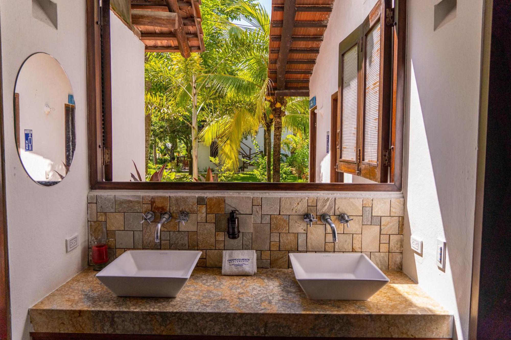 Coconuco Beach Palomino Exterior photo